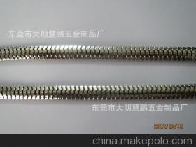 金屬鏈條供應(yīng)與批發(fā) 從義烏鏈條到韓國(guó)蛇鏈的專業(yè)解析